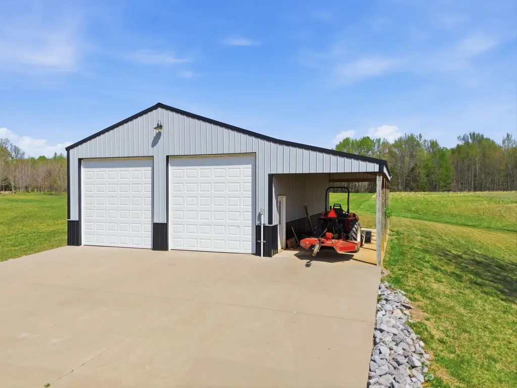 2385 Pleasant View Road Pleasant View TN 37146