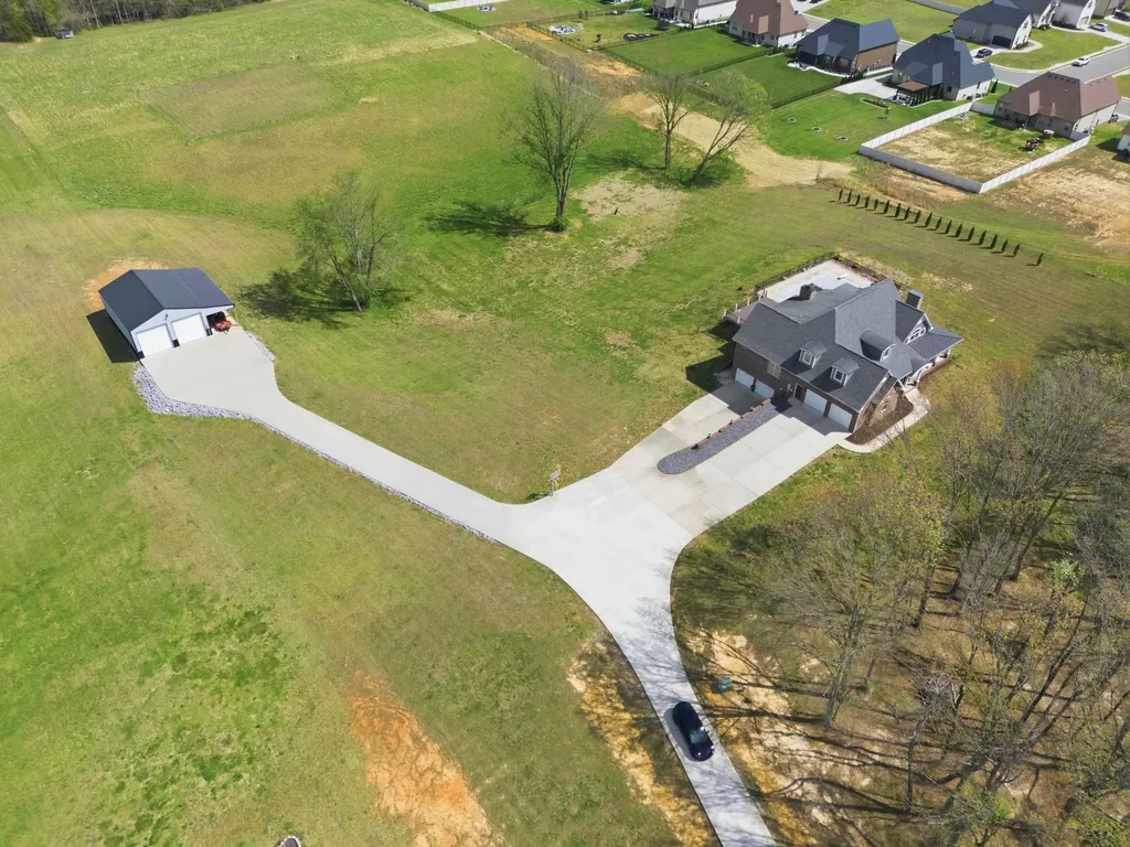2385 Pleasant View Road Pleasant View TN 37146