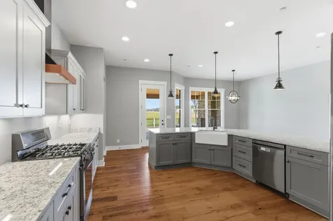 2385 Pleasant View Road Pleasant View TN 37146