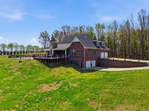 2385 Pleasant View Road Pleasant View TN 37146