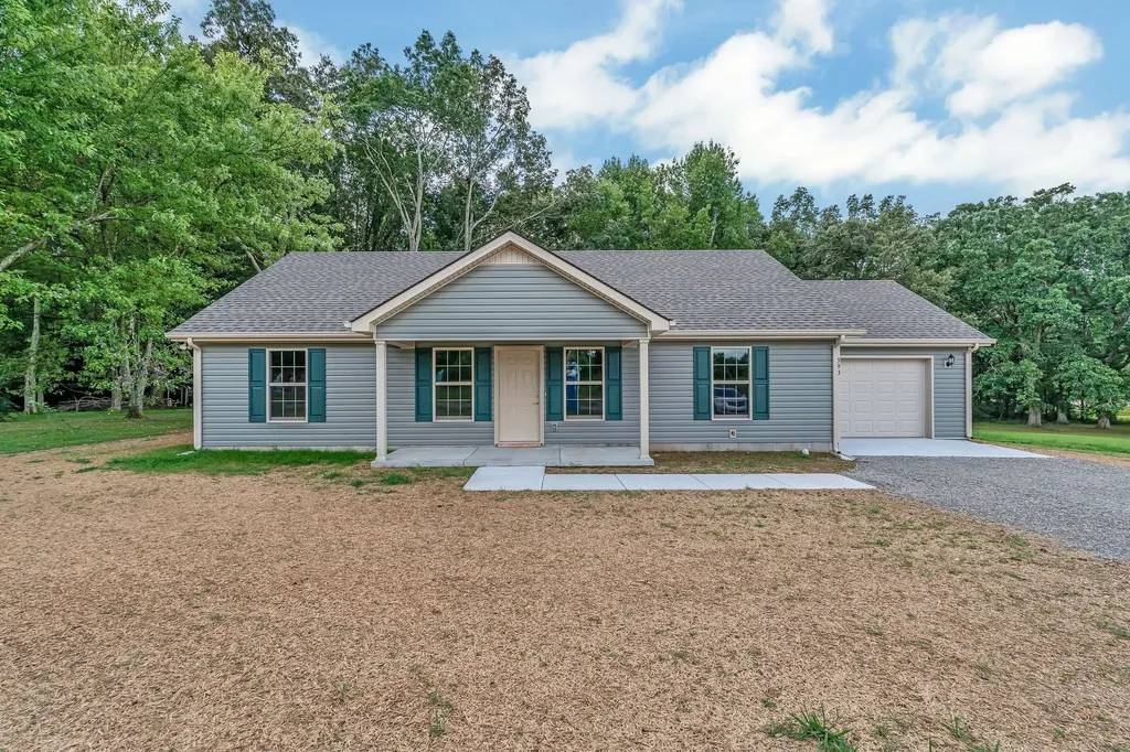 393 Flowertown Road Normandy TN 37360