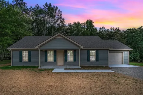 393 Flowertown Road Normandy TN 37360