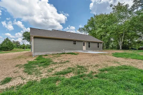 393 Flowertown Road Normandy TN 37360