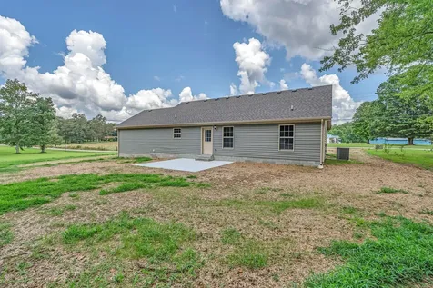 393 Flowertown Road Normandy TN 37360