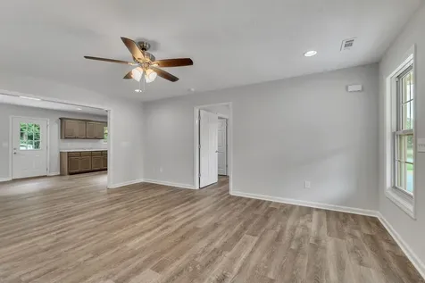 393 Flowertown Road Normandy TN 37360