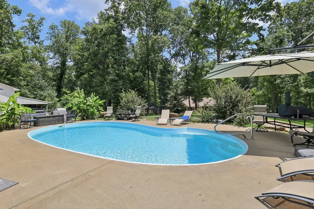 1319 Garrettsburg Road Clarksville TN 37042