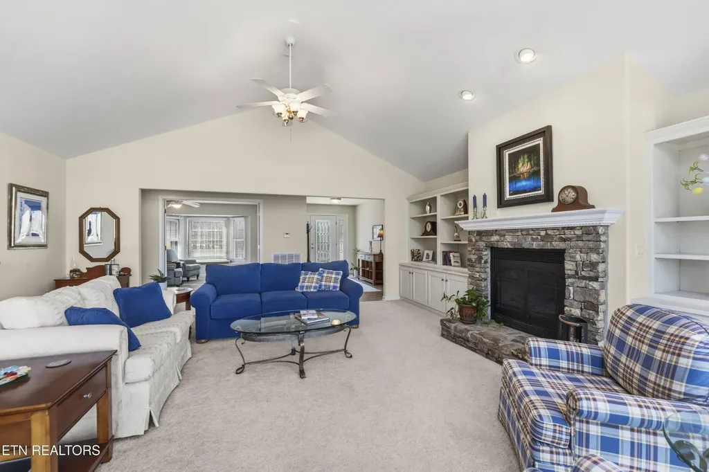 21 Lexham Court Crossville TN 38558