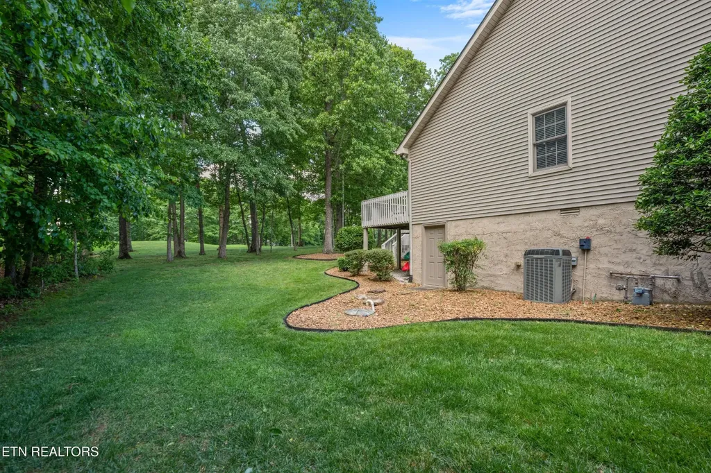 21 Lexham Court Crossville TN 38558