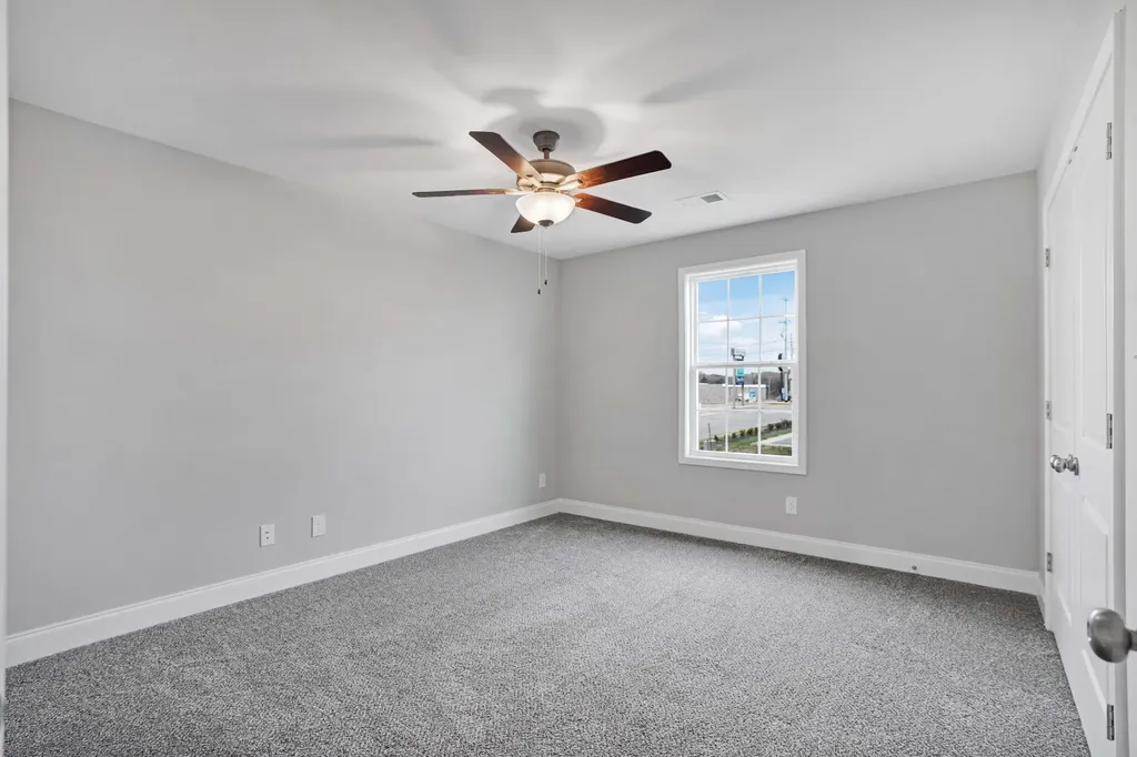 541 New South Drive Clarksville TN 37043
