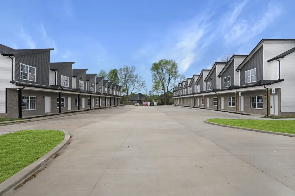156 Excell Road Clarksville TN 37043