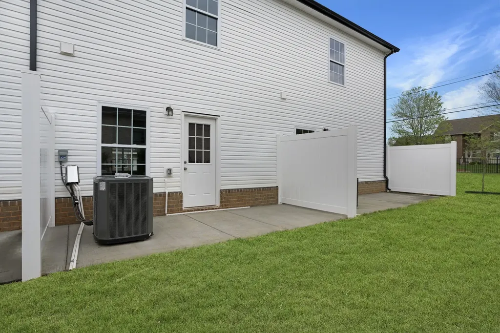 156 Excell Road Clarksville TN 37043