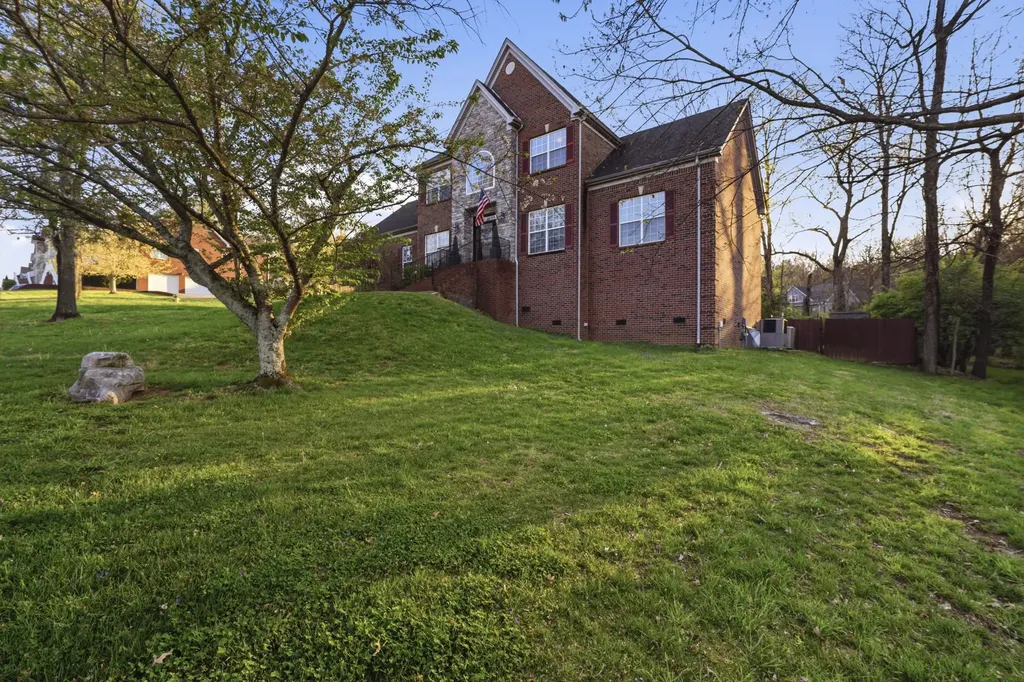 425 Westwood Drive Smyrna TN 37167