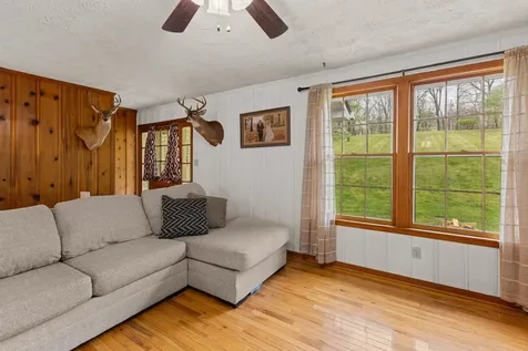 180 Hill Road Vanleer TN 37181