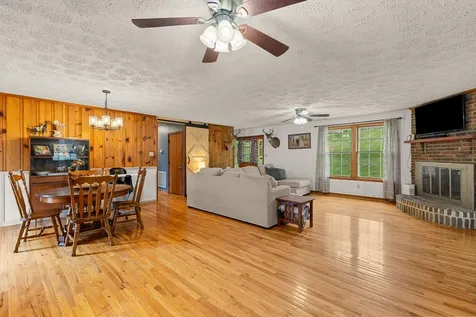 180 Hill Road Vanleer TN 37181