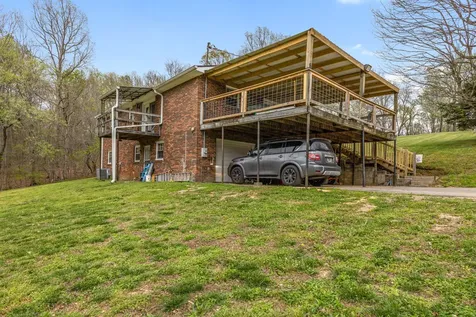 180 Hill Road Vanleer TN 37181