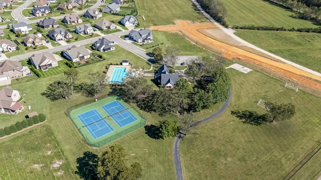 5640 Maples Retreat Drive Murfreesboro TN 37127