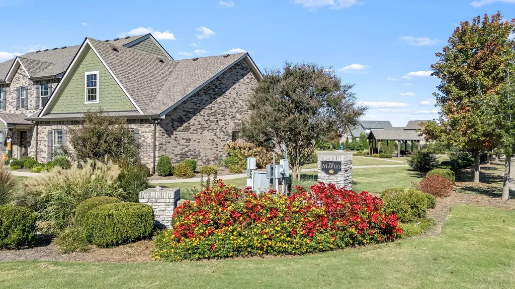 5640 Maples Retreat Drive Murfreesboro TN 37127