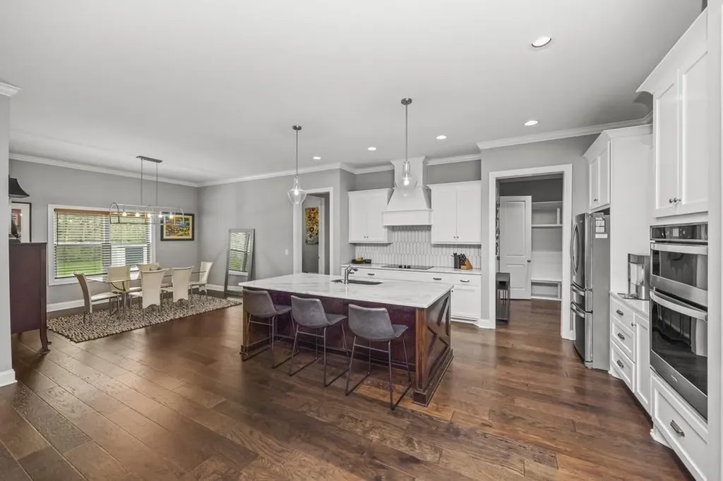 1924 Rhonda Drive Christiana TN 37037