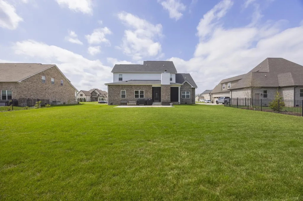 1924 Rhonda Drive Christiana TN 37037