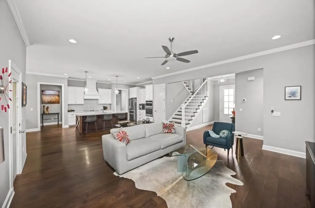 1924 Rhonda Drive Christiana TN 37037