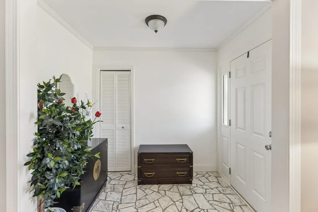 1044 Todd Preis Drive Nashville TN 37221