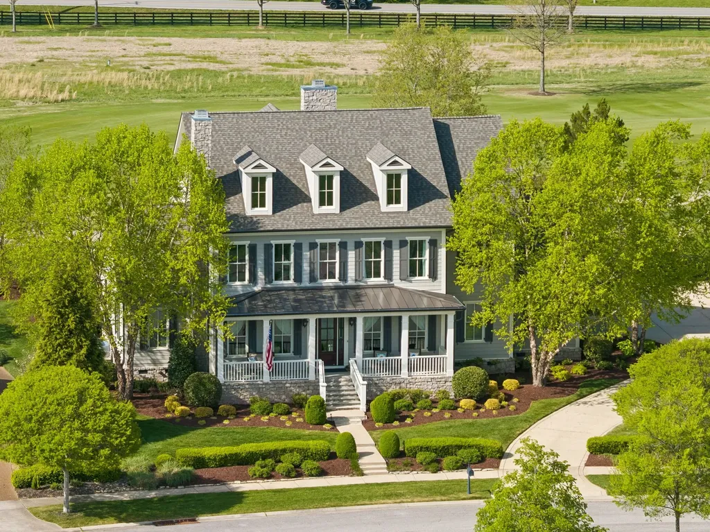 6033 Native Pony Trail College Grove TN 37046