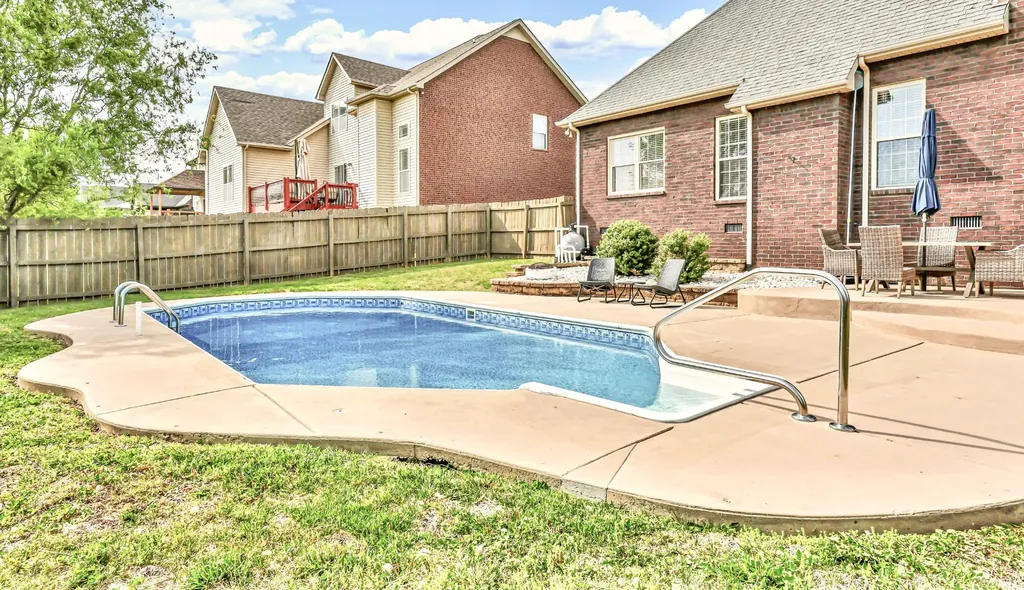 420 Carson Bailey Court Clarksville TN 37043