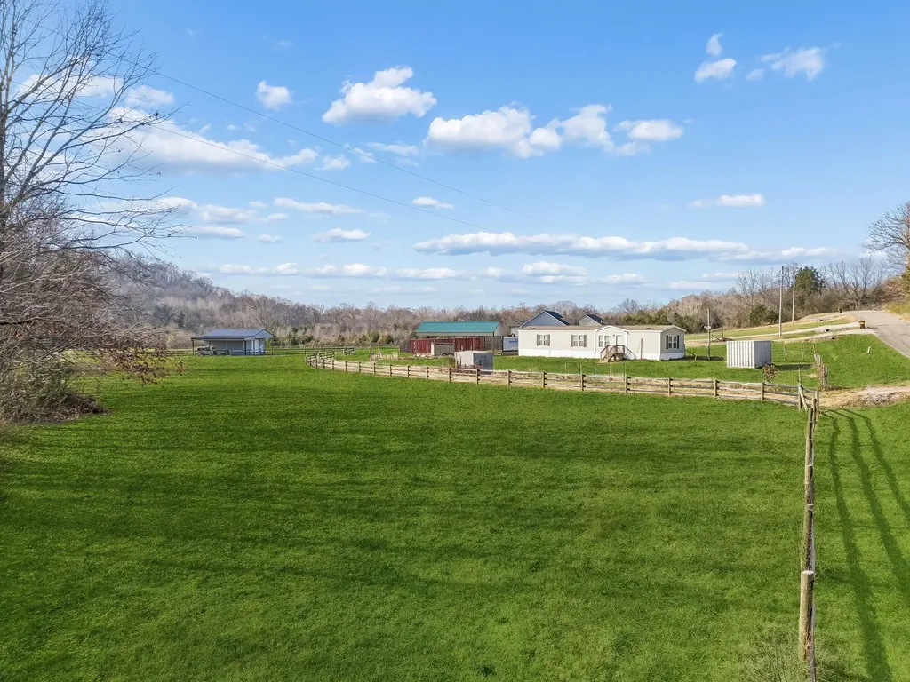 3118 Mckibbon Road Culleoka TN 38451