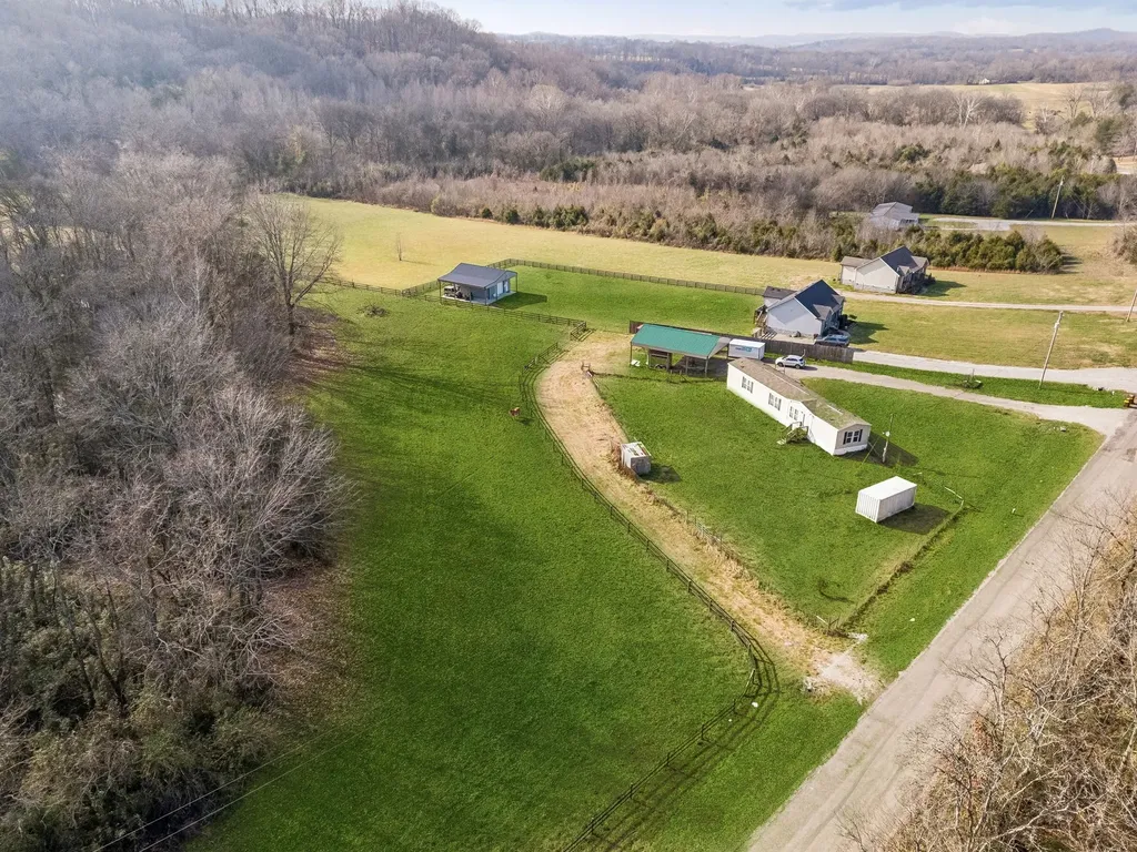 3118 Mckibbon Road Culleoka TN 38451