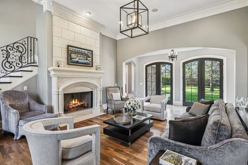 2323 Woodmont Boulevard Nashville TN 37215