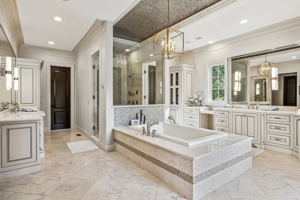 2323 Woodmont Boulevard Nashville TN 37215