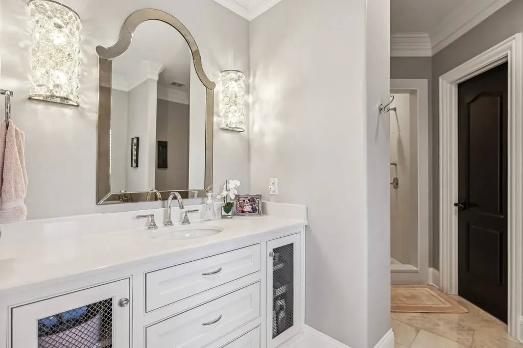 2323 Woodmont Boulevard Nashville TN 37215