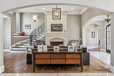 2323 Woodmont Boulevard Nashville TN 37215