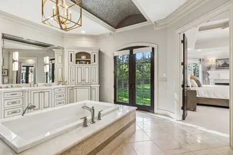 2323 Woodmont Boulevard Nashville TN 37215