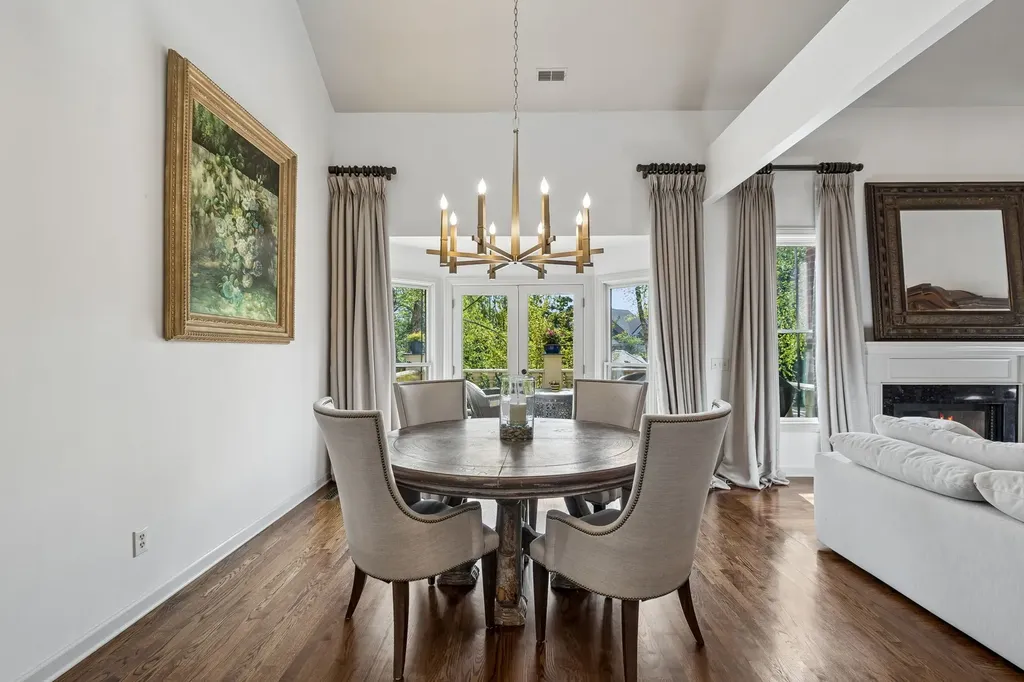 203 Kensington Park Nashville TN 37215