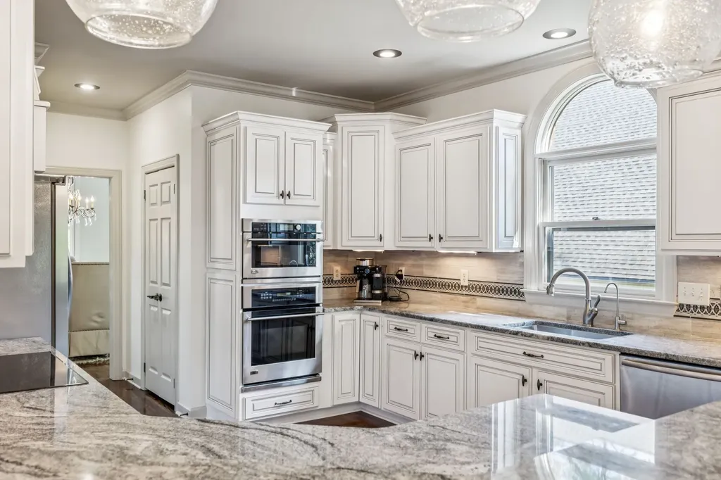 203 Kensington Park Nashville TN 37215