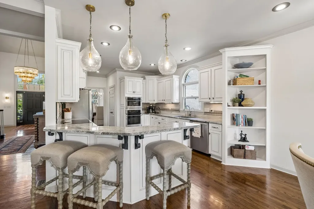 203 Kensington Park Nashville TN 37215