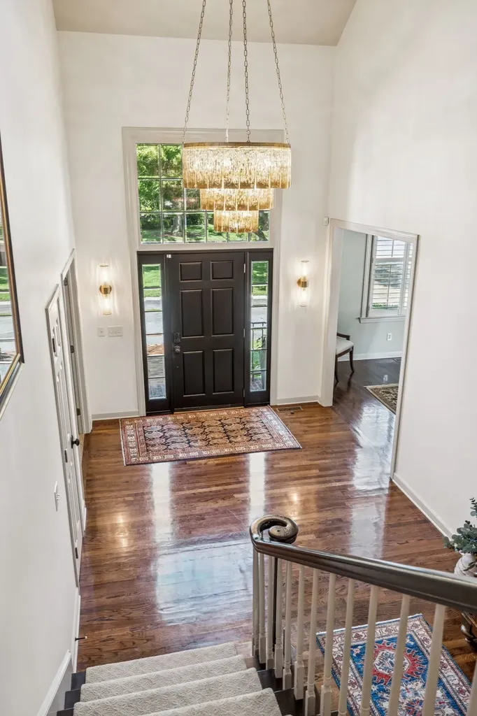 203 Kensington Park Nashville TN 37215