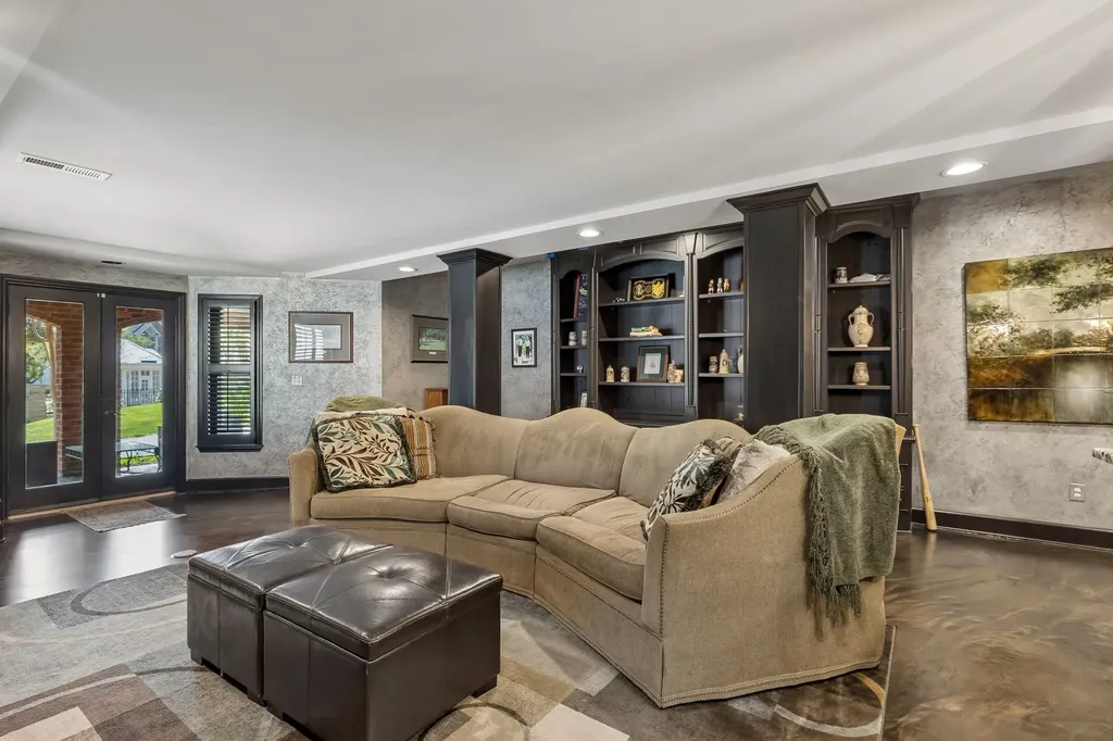 203 Kensington Park Nashville TN 37215