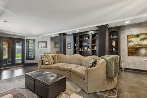 203 Kensington Park Nashville TN 37215
