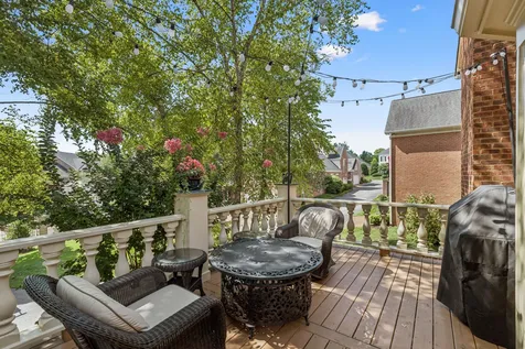 203 Kensington Park Nashville TN 37215