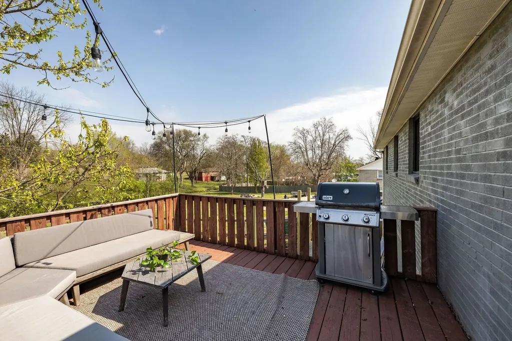 909 N Graycroft Avenue Madison TN 37115