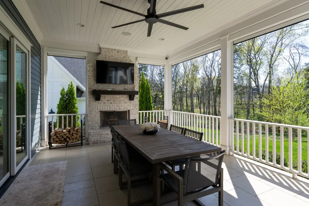 8776 Belladonna Drive College Grove TN 37046