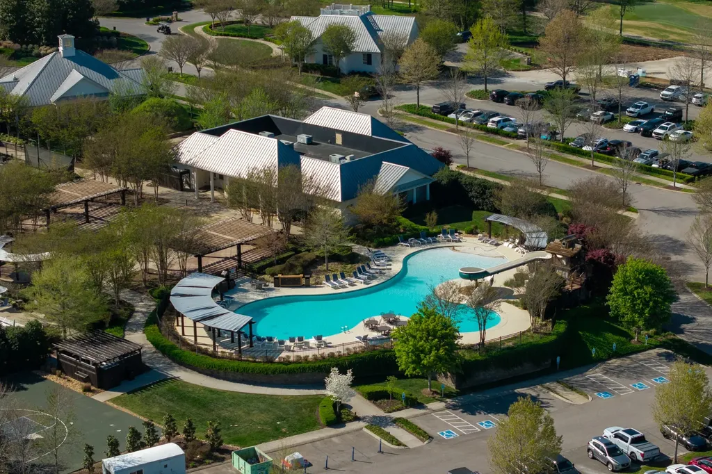 8776 Belladonna Drive College Grove TN 37046