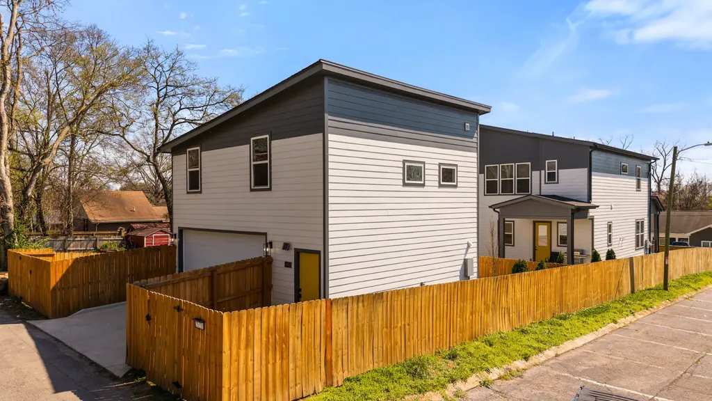 2520 Delk Avenue Nashville TN 37208