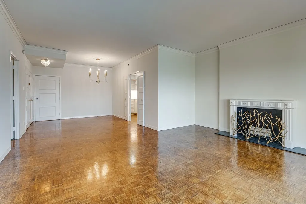 105 Leake Avenue Nashville TN 37205