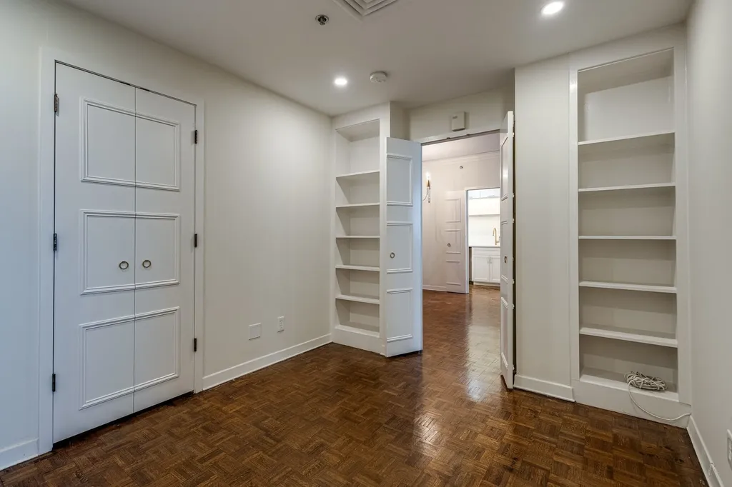 105 Leake Avenue Nashville TN 37205