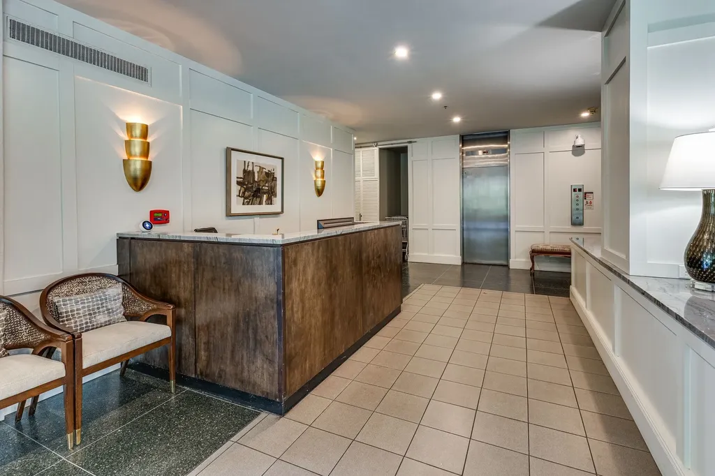 105 Leake Avenue Nashville TN 37205