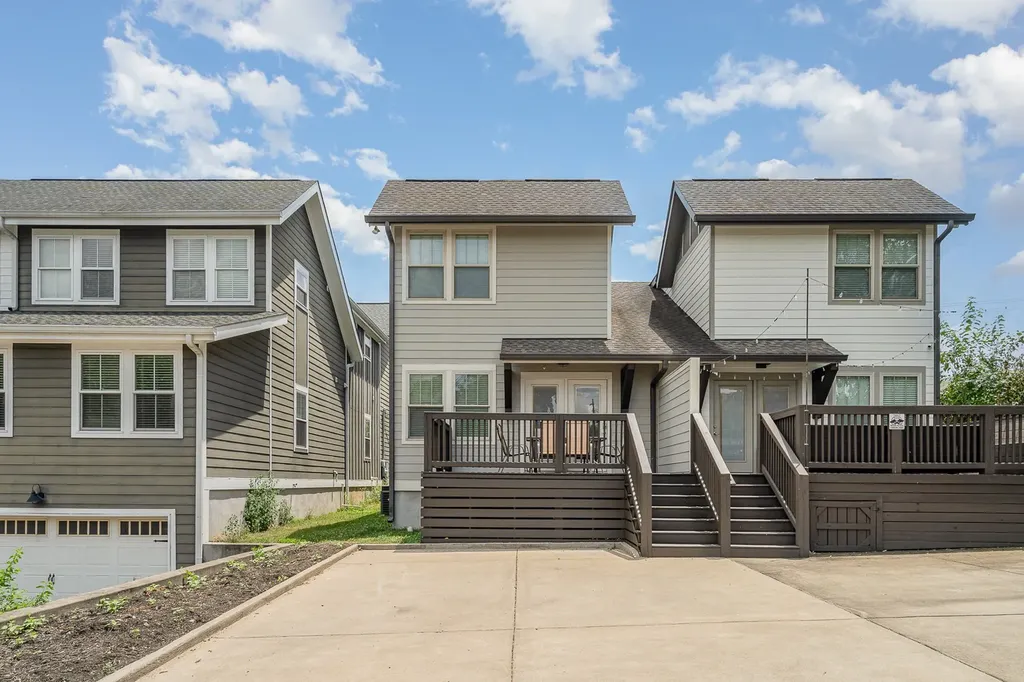 1719 14th Ave, S Nashville TN 37212