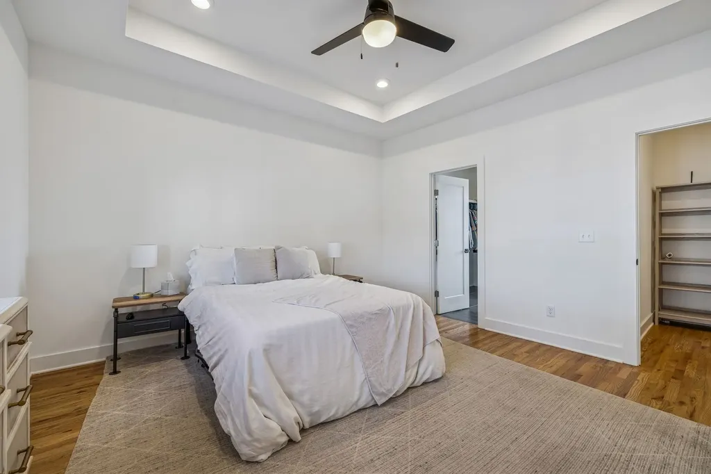 100 Thompson Lane Nashville TN 37211